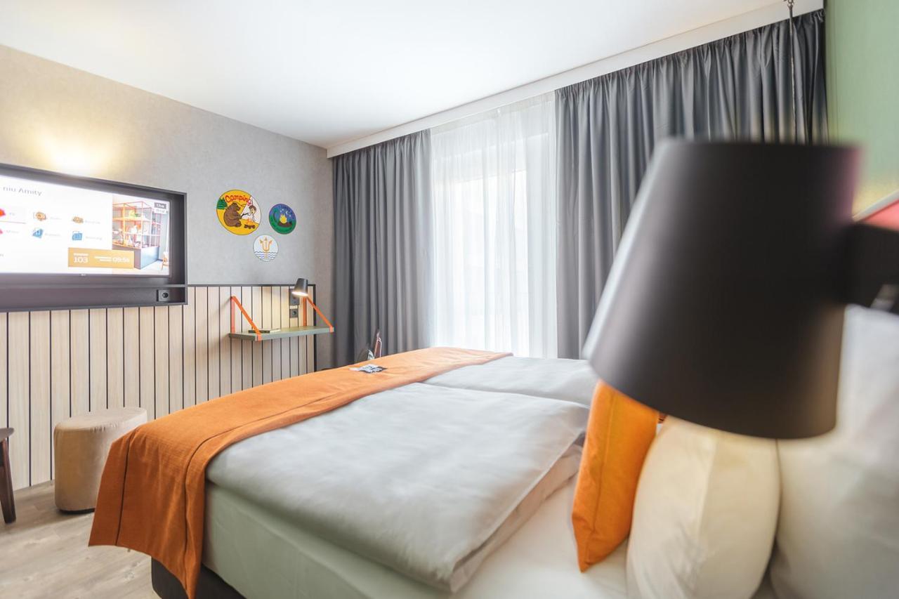 Holiday Inn - The Niu, Amity Potsdam By Ihg מראה חיצוני תמונה