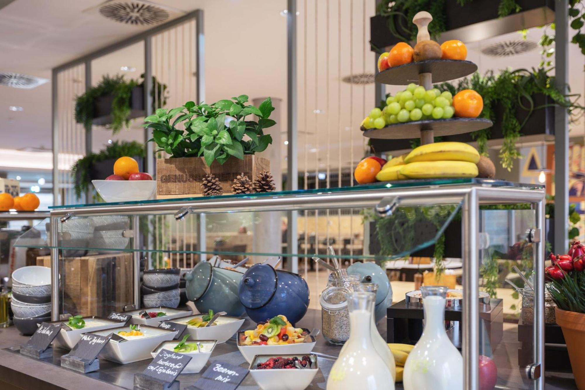 Holiday Inn - The Niu, Amity Potsdam By Ihg מראה חיצוני תמונה